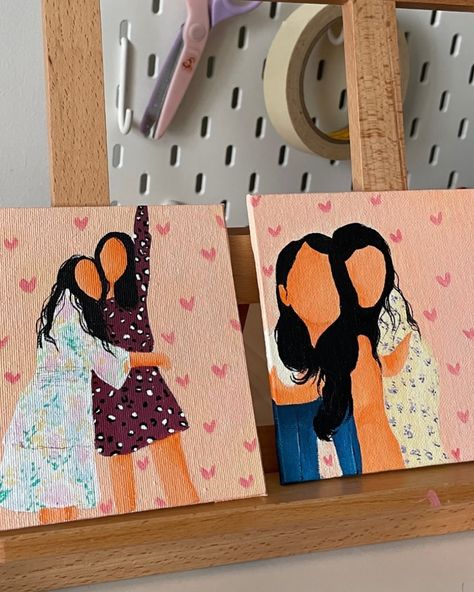 Taking orders for customised paintings🩷 dm to order!💌 Flat face illustrations - available on 3 sizes Prices are inclusive of Free shipping and mini easel Customised paintings, custom painting, handmade painting, handmade gifts, personalised gifts India, small business India, faceless painting, couple artwork, gifts for her, gifts for him #customisedgifts #customisedpaintings #customisedpainting #coupleart #facelessportrait #facelesspainting #handmadegifts #customizedpainting #custompaint... Painted Gifts For Friends, Canvas Painting Birthday Gift, Friends Aesthetic Painting, Paintings With Friends, Painting For Friends Birthday, Best Friends Painting Ideas, Two Friends Painting, Cute Paintings For Best Friends, Best Friend Canvas Painting