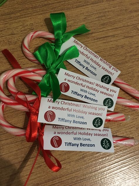 Candy Cane Giveaways, Candy Cane Treats Gift Ideas, Candy Cane Sayings, Candy Cane Favors, Christmas Candy Grams, Christmas Grams, Candy Cane Grams, Ta Gifts, Candy Cane Ideas