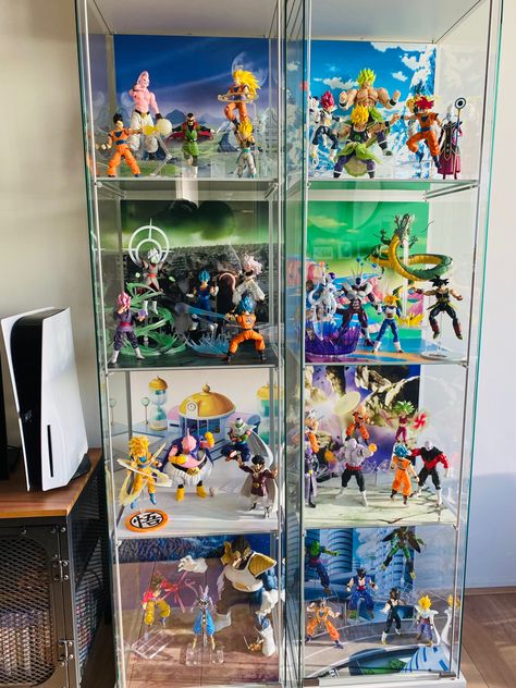 Nerd Display Shelves, Display For Collectibles, Dragon Ball Z Figures, Action Figures Display Ideas, Pokemon Figures Display, Anime Display Ideas, Anime Figure Display Ideas, Manga Display Ideas, Action Figure Display Ideas