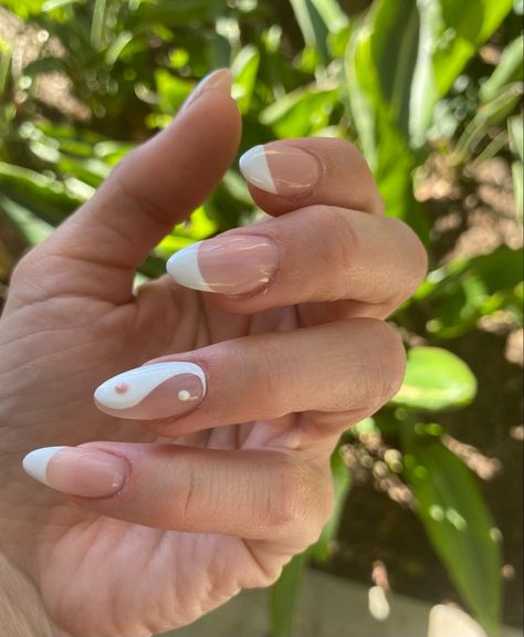 Cute White Nail Ideas Almond, Almond Ying Yang Nails, Almond Nails Ying Yang, French Too Almond Nails, Yin Yang Almond Nails, Unique French Tips Almond, Yin Yang French Tip Nails, Asymmetric French Nails, Cute French Tip Nails Acrylic Almond