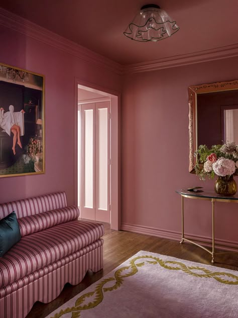 The 2023 American Design Hot List, Part IV - Sight Unseen Feminine Office Design, Moonlight Bedroom, Lady Lounge, Pink Velvet Couch, Colourful House, Boho Flat, Upholstered Banquette, Pink Rooms, Built In Banquette