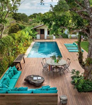 Garden Design Ideas On A Budget, Swimming Pool Landscaping, Wooden Terrace, Backyard Designs, Pool Landscape Design, Small Pool Design, Backyard Pool Landscaping, Modern Pools, Backyard Pool Designs