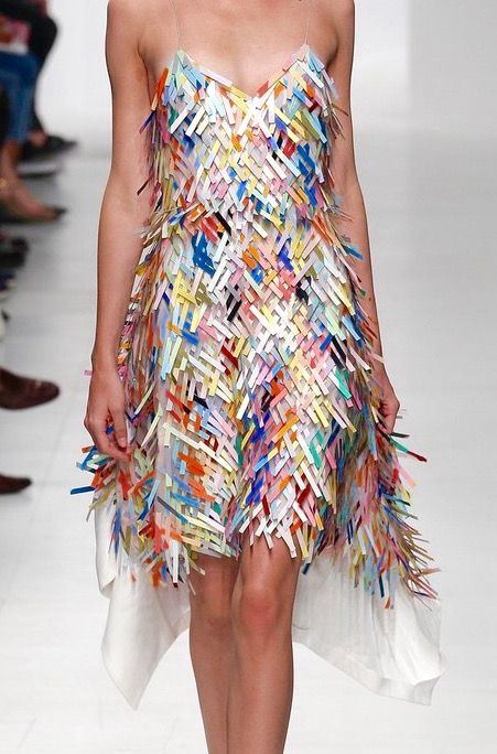 Chalayan Unconventional Fashion, Hussein Chalayan, Recycled Dress, Paper Fashion, Fashion Week Spring 2014, Paper Dress, Couture Mode, Recycled Fashion, Fabric Christmas Ornaments