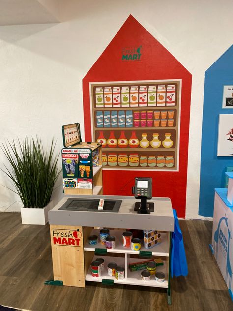 Kids Grocery Store Makeover, Playroom Market Ideas, Kids Play Grocery Store, Grocery Store Play Area, Little Town Playroom, Tiny Town Playroom, Pretend Play Playroom, Indoor Playroom Business, Pretend Playroom