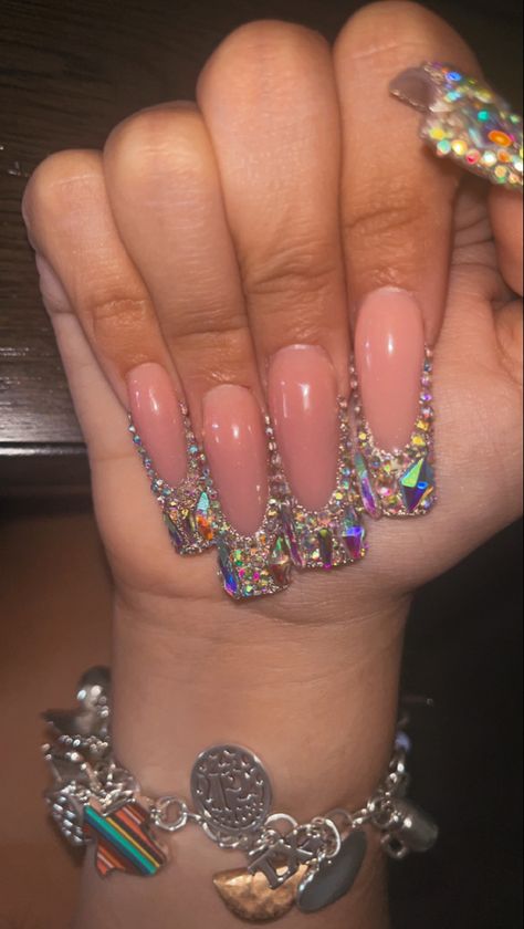 Rhine Stone French Tip Nails, Studded French Tip Nails, French Tips Birthday Nails, Gems On French Tips, Diamond French Tip Nails Rhinestones, Gold French Tip Nails With Gems, Rinstone Nails French Tip, Gem Tip Nails, French Tip With Rhinestones Square