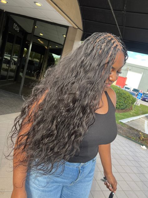 Beautiful mermaid boho braids Boho Braids Black Women Human Hair, Loose Curl Boho Braids, Half Boho Braids Half Sew In, Medium Mermaid Braids, Boho Braids Extra Curls, Body Wave Boho Knotless, Boho Braids Body Wave, Water Wave Boho Braids, Beach Wave Braids