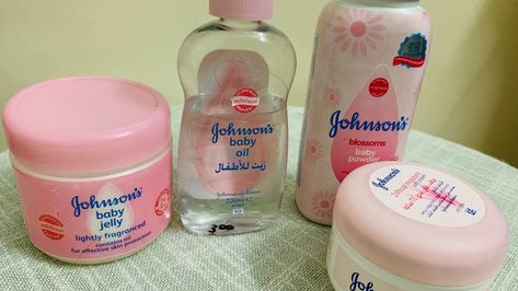 Johnsons Products Skincare, Johnsons Baby Products, Johnson Baby Oil, Curly Shampoo, Journal Therapy, Skincare 101, Mouth Drawing, Art Journal Therapy, Baby Massage