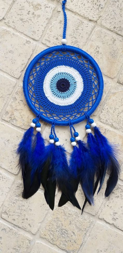 Crochet Evil Eye Dream Catcher, Evil Eye Dream Catcher Diy, Evil Eye Dreamcatcher, Evil Eye Dream Catcher, Eye Dream Catcher, Dream Catcher Mandala, Diy Popsicle Stick Crafts, Dream Catcher Mobile, Dream Catcher Decor