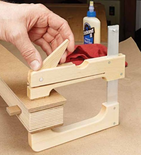 Cam Clamp, Wood Clamps, Diy Table Saw, Woodworking Chair, Woodworking Bed, Woodworking Clamps, Woodworking Box, Woodworking Toys, Woodworking Books