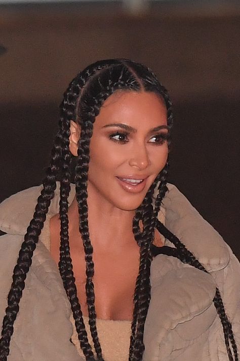 FOX NEWS: Kim Kardashian criticized for wearing braids again Kim Kardashian Style Casual, Kim Kardashian Short Hair, Kim Kardashian Wedding Dress, Kim Kardashian Nails, Kim Kardashian Blonde, Kim Kardashian Braids, Kardashian Braids, Kimberly Kardashian, Kim Kardashian Before