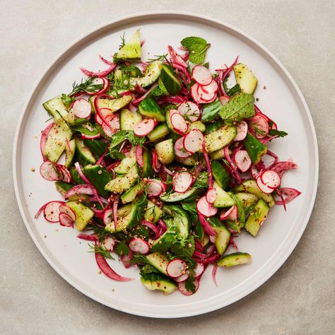 Ottolenghi Winter Salads, Ottolenghi Tomato Salad, Ottolenghi Salad Recipes, Smacked Cucumber Salad, Radish Cucumber Salad, Salad Ottolenghi, Ottolenghi Salad, Smacked Cucumber, Iranian Rice