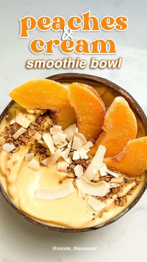 Smoothie Bowl Peach, Summer Smoothie Bowl, Acai Bowl No Banana, Peaches And Cream Smoothie Bowl, Smoothie Bowls Without Banana, Peach Smoothie Bowl Recipe, Smoothie Bowl Ninja Creami, Smoothie Bowl No Banana, Peaches And Cream Smoothie