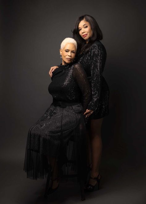 Mother Daughter Photoshoot Black Women, Generational Photoshoot, Mother And Daughter Photoshoot, Mother Daughter Poses, Daughter Photoshoot, Mother Daughter Photoshoot, Luxury Portrait, Photoshoot Themes, Mother And Daughter