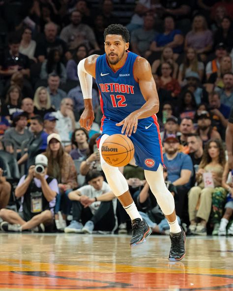 Tobias Harris | And the flow goes on. 🧘🏽‍♂️🌊 | Instagram Tobias Harris, On Instagram, Quick Saves, Instagram