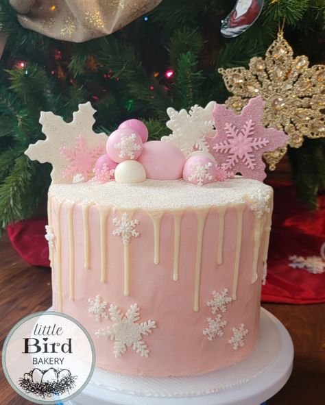 Winter 1st Birthday Cake, Winter Wonderland Smash Cake Girl, Pink Winter Wonderland Centerpieces, Pink Winter Cake, Baby It’s Cold Outside Cake, Winter Onederland Smash Cake Girl, Winter Onederland Cake Girl, Winter Onederland Cupcakes, Winter Onederland Party Girl Cake