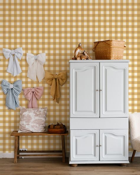 Any excuse for yellow gingham tbh. Our gingham wallpaper in Buttercream, mocked up in the cutest bedroom. 💛 Brown Gingham Wallpaper, Gingham Nursery, Gingham Wallpaper, Wallpaper Kids Room, Brown Gingham, Wallpaper Kids, Yellow Gingham, The Cutest, Gingham