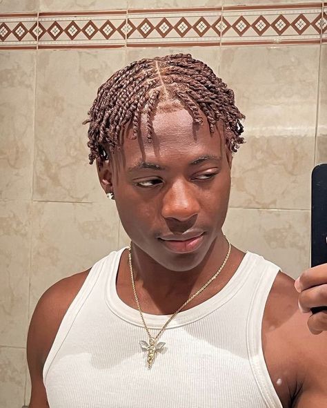 Twist Hair Men, Black Boy Hairstyles, Box Braids Men, Cornrow Braids Men, Afro Twist Braid, Short Hair Twist Styles, Hair Twists Black, Natural Hair Men, Cornrow Hairstyles For Men