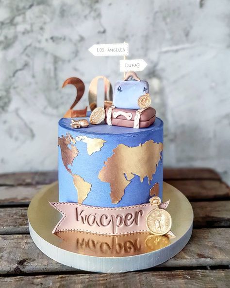 Misia Stachowicz on Instagram: “Traveler   #travelercake #tort #torty #tortyurodzinowe #tortyartystyczne #tortywarszawa #tortynazamowienie #cakeboss #cakeformen…” Travel Cakes, Cake Travel, Travel Cake, Anime Cake, Birthday Travel, Cake Blog, 21st Birthday Cake, Themed Birthday Cakes, Cakes For Men