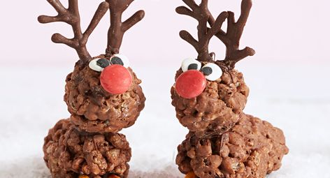 Chocolate crackle reindeers Gardens Australia, Christmas Bark, Chocolate Crackles, Edible Christmas Gifts, Rice Bubbles, Craft Recipes, Christmas Jam, Best Edibles, Christmas Gifts To Make