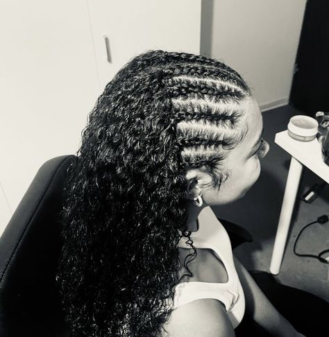 Half Cornrows Curly Hair, Curly Hair With Cornrows, Braids Going Back With Curls, Braids Going To The Back With Curls, Half Braids Half Curls Short Hair, Braids To Do On Natural Hair, 2 Braids In Front Curly Hair In Back Natural, Half Braid Half Curly Natural Hair, Braid With Hair Out