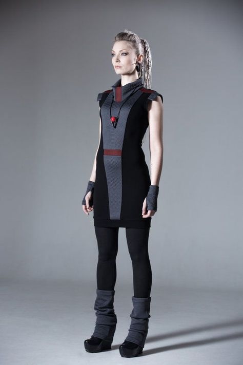 Sci Fi Dress, Cyberpunk Mode, Sci Fi Outfit, Futuristic Outfits, Sci Fi Clothing, Avant Garde Dresses, Cyberpunk Clothes, Sci Fi Fashion, Cyberpunk Fashion