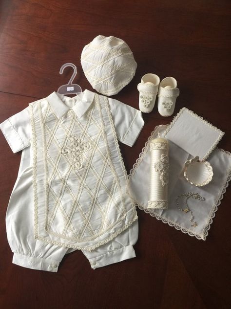 Boy Baptism Outfit Catholic, Baby Baptism Dress, Baby Boy Baptism Outfit, Boy Christening Outfit, Boy Baptism Outfit, Baby Boy Christening, Diy Baby Clothes, Baby Boy Baptism, Baptism Outfit