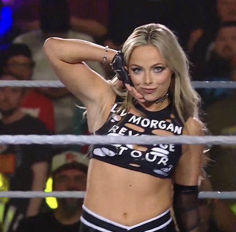 Liv Morgan Hot, Wwe Women's Championship, Wrestling Women, Wwe Art, Adrenaline Sports, Women Wrestlers, Wwe Female, Liv Morgan, Wwe Female Wrestlers