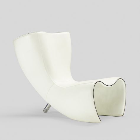 Marc Newson, Philippe Starck, Furniture Inspiration, Sofas And Chairs, Objects Design, Side Chair, Furniture Chair, 3d Design, Industrial Design