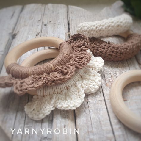 Crochet Wood Ring Teether, Crochet Wooden Teether Pattern Free, Crochet With Wooden Rings, Crochet Teether Pattern Free, Wooden Teether Pattern, Crochet Teething Ring Pattern Free, Crochet Teether Pattern, Crochet Teething Ring, Teething Ring Pattern