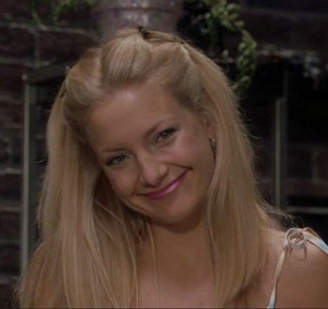 Andie Anderson, Girl Empowerment, Romantic Comedy Movies, Woman Movie, Golden Girl, Kate Hudson, Romance Movies, Romantic Comedy, Gilmore Girls