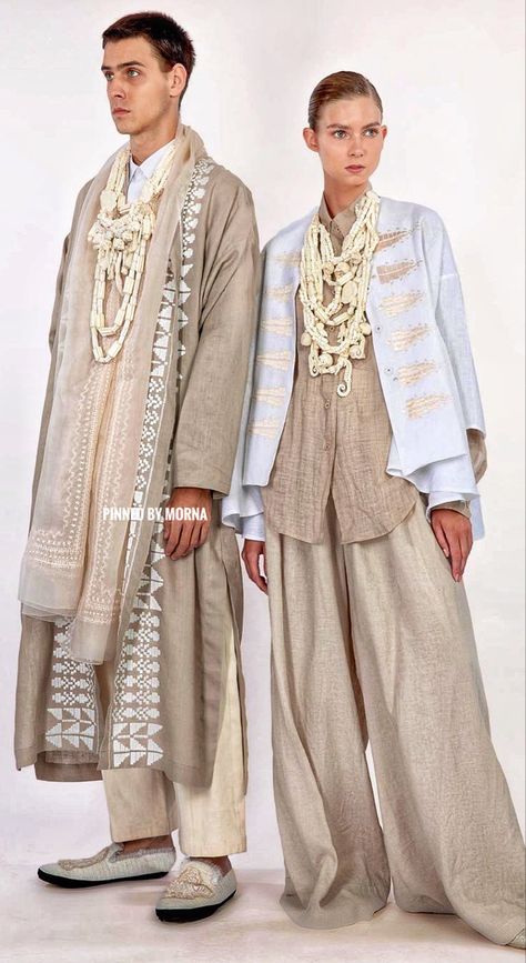 Biyan Wanaatmadja - Indonesia Biyan Wanaatmadja, Sebastian Gunawan, Indonesian Fashion, Linen Style Fashion, Iranian Women Fashion, Iranian Women, Modest Wear, Celebrity Dresses, Designer Wear