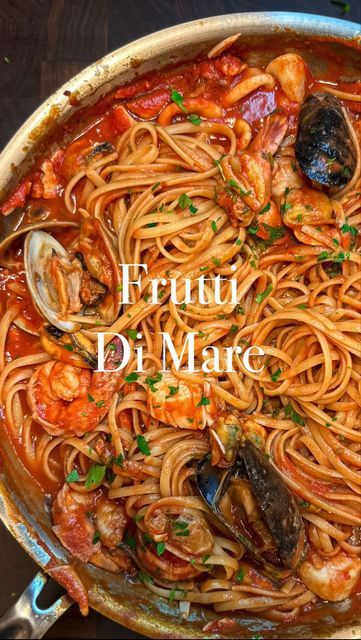 Rocco Gizzo on Instagram: "Feast of the 7 Fishes: Frutti di Mare | And for the main course for the Feast of the 7 Fishes, Frutti di Mare! Comment “recipe” for a DM with a link to my e-book where you can find the full recipe! #tastemademedoit #feastofthesevenfishes #italianfood #italiancooking #italianrecipes #easyitalianrecipes #fishrecipes #pastarecipe #homemadepasta #pastalover" Mussels And Clams Recipe, Seven Fishes Christmas Eve, Frutti Di Mare Recipe, Feast Of The Seven Fishes, Calamari Recipes, 7 Fishes, Seven Fishes, Mussels Recipe, Seafood Pasta Recipes