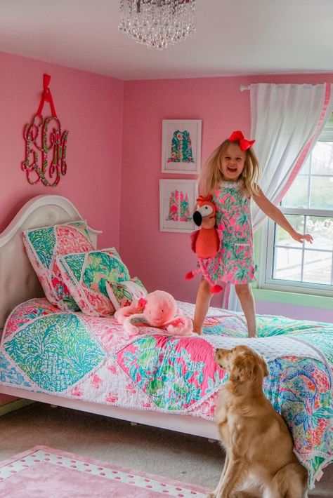 Your Questions Answered: Lilly's Bedroom - Style Her StrongStyle Her Strong Preppy Toddler Bedroom, Lilly Pulitzer Room Decor, Lilly Pulitzer Bedroom, Lilly Pulitzer Room, Preppy Toddler, Tropical Y2k, Lilly Pulitzer Party, Lilly Pulitzer Bedding, Bedroom Bathroom Ideas