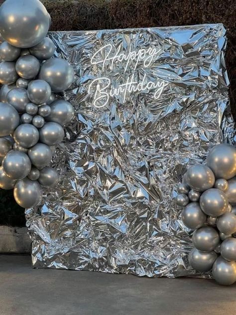 Disco Backdrop, Farewell Decorations, Balloon Arch Decorations, Silver Party Decorations, 21st Bday Ideas, 40th Birthday Party Decorations, Sweet 16 Themes, Prom Themes, Disco Theme