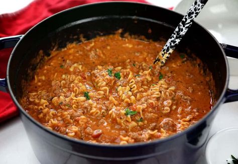 Mafalda noodles Easy Lasagna Soup, Soup Video, Recipe Crockpot, Sauce Spaghetti, Lasagna Soup Recipe, Crockpot Lasagna, Stay At Home Chef, Soups And Chowders, I Am Baker