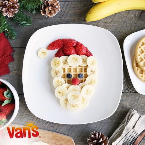 From our kitchen to yours, wishing everyone a ho ho wholesome holiday! 🍽🎅 Healthy Christmas Treats For Kids, Santa Waffles, Waffle Art, Christmas Treats For Kids, Christmas Waffles, Healthy Christmas Snacks, Healthy Christmas Treats, Beach Recipes, Wholesome Breakfast