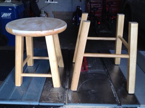 Bar Stool Makeover, Diy Home Updates, Ikea Stool, Diy Bar Stools, Stool Makeover, Diy Stool, Bed At Night, Wooden Bar Stools, Diy Plant Stand