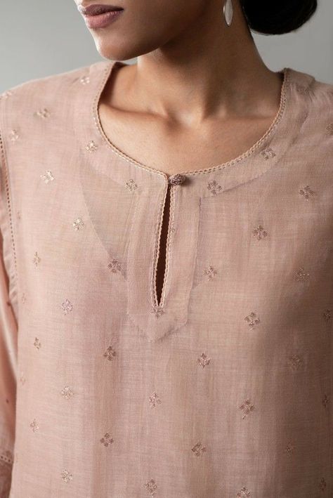 Silk Kurti Designs, Salwar Neck Designs, Churidar Neck Designs, Kurta Patterns, Churidar Designs, Simple Kurta Designs, Designer Kurti Patterns, Simple Kurti Designs, Neck Designs For Suits