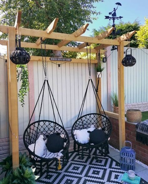 Backyard Inspiration, Backyard Diy Projects, Outdoor Gardens Design, Outdoor Decor Backyard, Backyard Makeover, Dream Backyard, Backyard Projects, Backyard Fun, Backyard Patio Designs