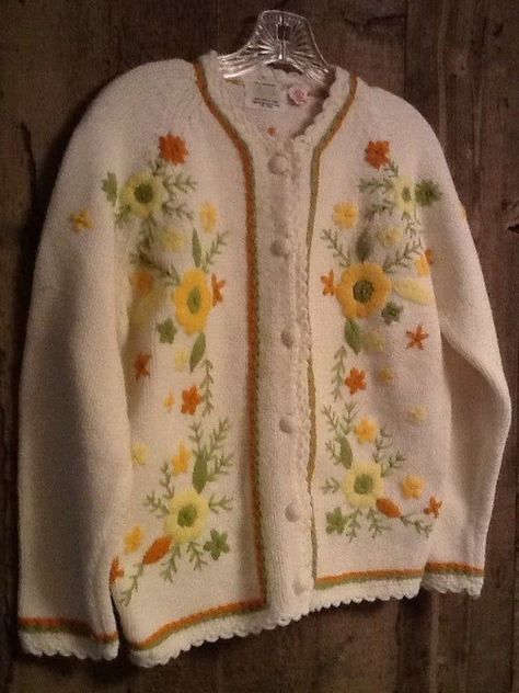 vintage sweater, aesthetic, grandmacore, granny, cottagecore Harry Clarke, Womens Knit Sweater, Vogue Knitting, Cottagecore Fashion, An Aesthetic, Stevie Nicks, Garter Stitch, Mode Inspo, 가을 패션