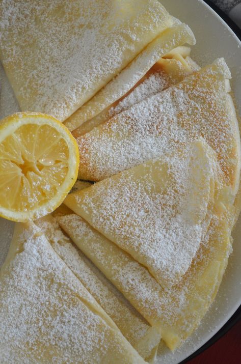 Small Batch Crepes, Fun Breakfast Recipes, Crepes Recipe Breakfast, Basic Pancake Recipe, Lemon Crepes, French Crepe Recipe, Fun Breakfast, Sweet Crepes, Mexican Breakfast Recipes