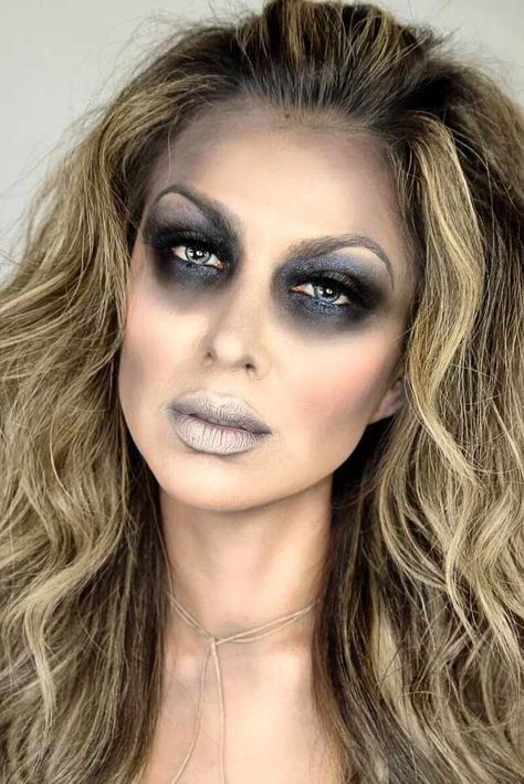 51 Killing Halloween Makeup Ideas To Collect All Compliments And Treats Prom Queen Zombie Makeup, Female Ghost Makeup, Makeup For Halloween Scary, Bride Zombie Makeup, Possessed Halloween Makeup, Womens Ghost Makeup, Graveyard Bride Makeup, Zombie Women Makeup, Cemetery Bride Makeup Halloween