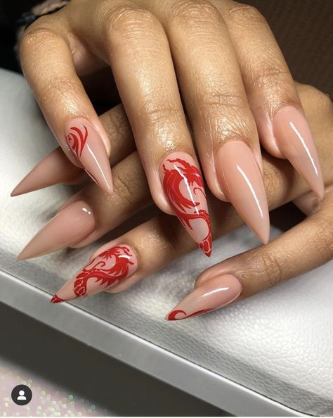 Lunar New Year Nails Dragon, Year Of The Dragon Nails, Japan Nails Design Tokyo, Nails With Dragon, Red Dragon Nails, Chinese Dragon Nails Designs, Chinese Dragon Nails, Chinese New Year Nail Design, Mulan Nails