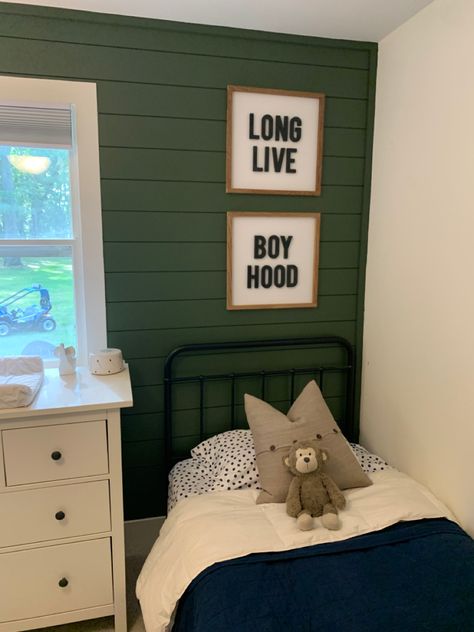 Dark Green Toddler Room, Toddler Boy Room Accent Wall, Boys Room Green Accent Wall, Dark Green Boys Bedroom, Kids Green Bedroom, Boys Room Green Walls, Accent Wall Boys Room, Boys Accent Wall, Blue And Green Boys Room