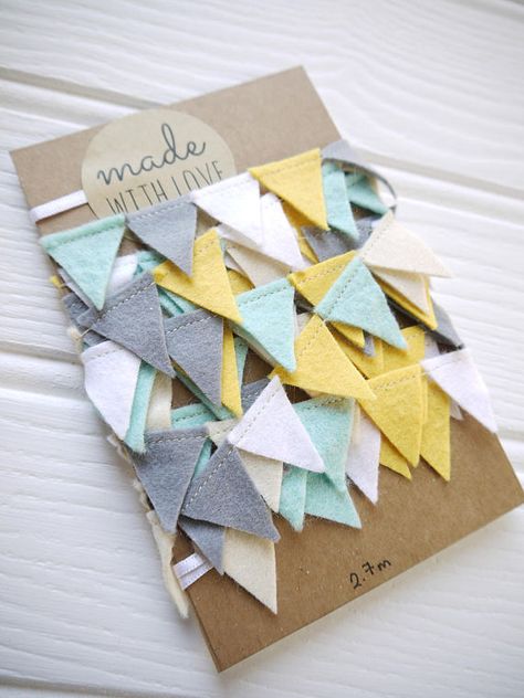 Pennant Garland, Felt Bunting, Garland Birthday, Mini Garland, Mini Bunting, Party Girlande, Astuces Diy, Party Bunting, Felt Pennants