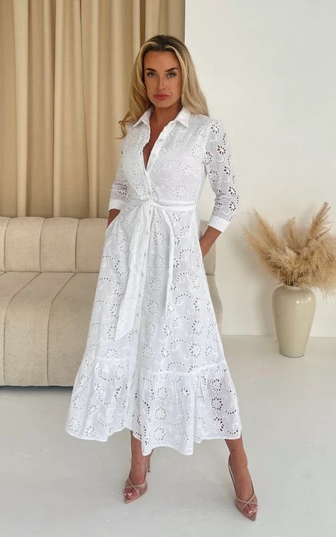 Michelle Broidery Shirt Maxi Dress White by Girl In Mind Maxi White Dress, Design Camino, Shirt Maxi Dress, Denim Playsuit, Maxi Dress White, Maxi Robes, Maxi Shirt Dress, White Maxi, New Arrival Dress