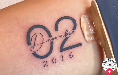 Unique Date Tattoos For Women, 92 Tattoo Number, Anniversary Date Tattoo Ideas, Anniversary Date Tattoo, Wedding Date Tattoo Ideas, Date Of Birth Tattoos Ideas, Tattoos With Dates, Tattoo With Dates, Date Of Birth Tattoos