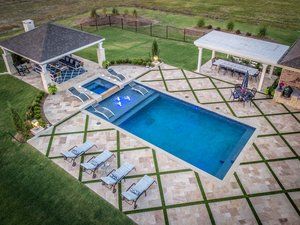 Southernwind Pools | Our Pools: Classic / Formal Pools Gallery Paver Patio Ideas, Kleiner Pool Design, Living Pool, Pools Backyard Inground, Small Swimming Pools, Pool Remodel, Backyard Pool Landscaping, Small Pools, Backyard Pool Designs