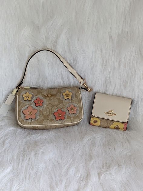 Mini tea rose zipper handbag, New. Snap tri fold wallet. New. Selling as a set. Will not separate. Please reference all pictures they're an important part of the description and sizing. All Reasonable offers welcomed. Same Day Ship or Next 🚗 Message me for a Bundle offer Wallet Aesthetic, Coach Wallets, Rose Handbag, Tri Fold Wallet, Swag Bags, New Snap, Trashy Outfits, Cute Wallet, Dream Bags