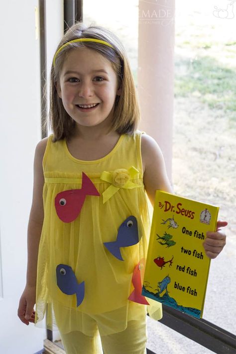 One Fish Two Fish Costume for a Child | homemadeforelle.com Dr Seuss Dress Up, Dr Seuss Dress Up Ideas, Dr Seuss Diy Costumes, Dr. Seuss Costumes, Easy Book Character Costumes, Easy Book Week Costumes, Kids Book Character Costumes, Seuss Costumes, Dr Seuss Costumes